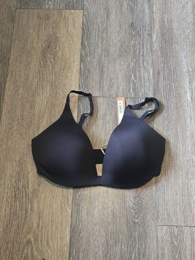 SKIMS Kim Kardashian Women's 32D Wireless Form Super Push Up Bra New w/ Tags